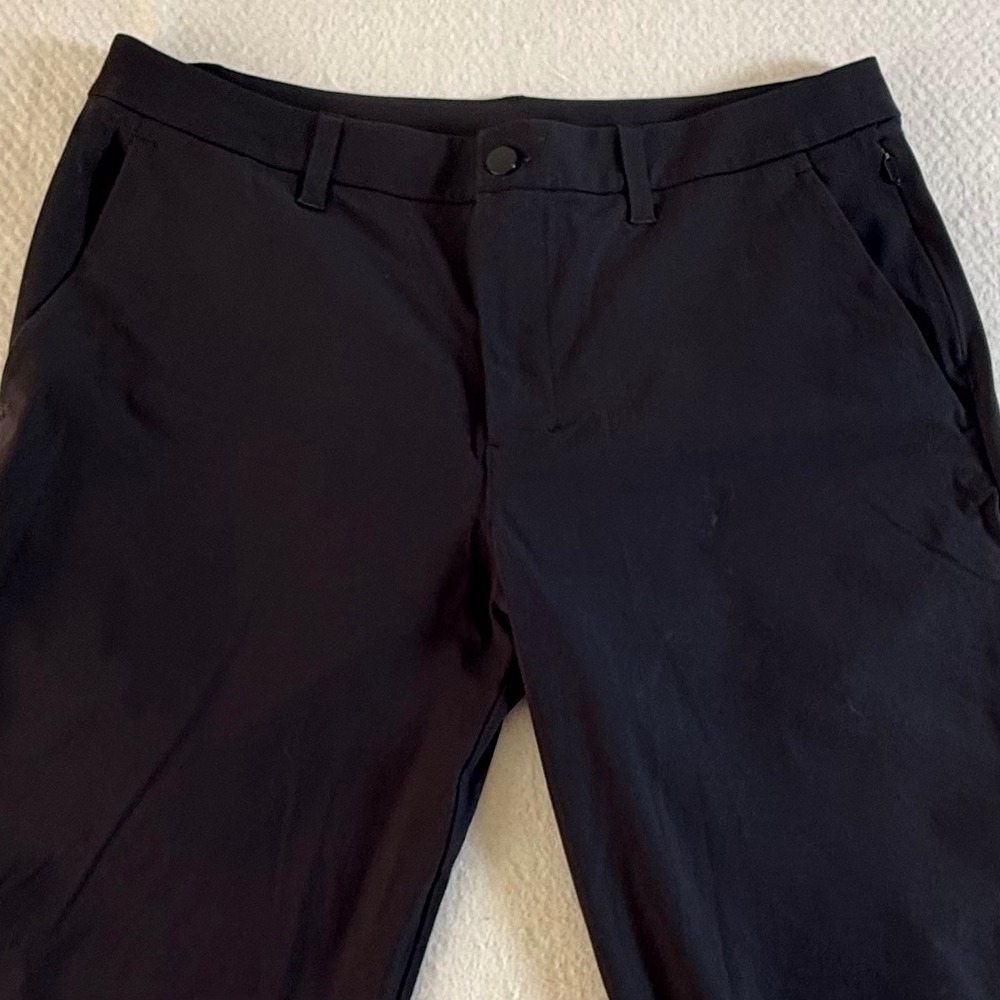 Lululemon Commission Slim-Fit Pant Mens 33x30 Warpstreme Chino Black LM5AR2S